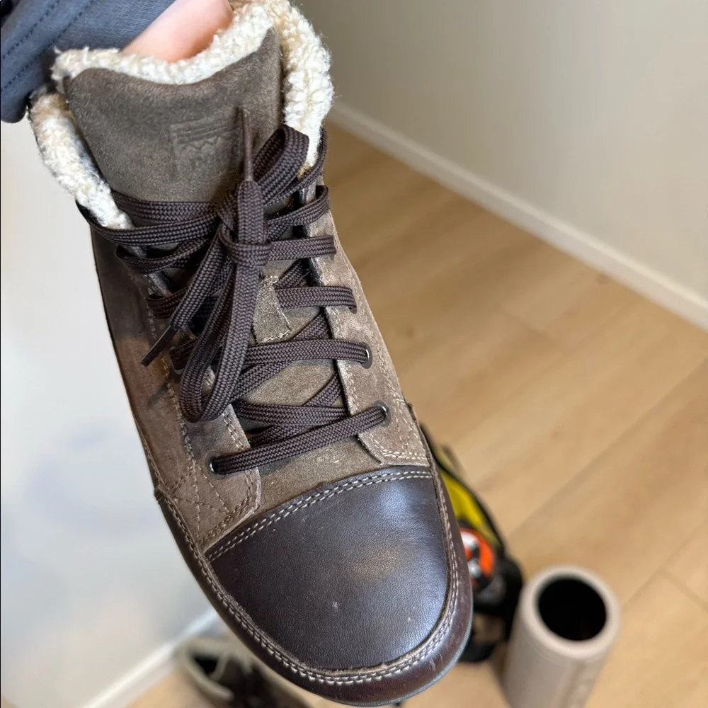 Patagonia Brown Leather High-Top Sneakers w/ Sherpa Lining Men’s Size 8 - Picture 5 of 8